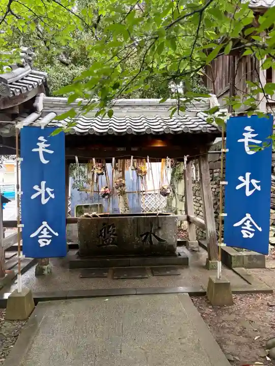 福島八幡宮の手水舎