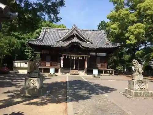 白峰宮の本殿・本堂