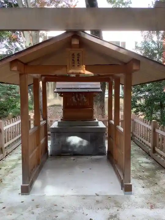 闇之森八幡社の末社・摂社