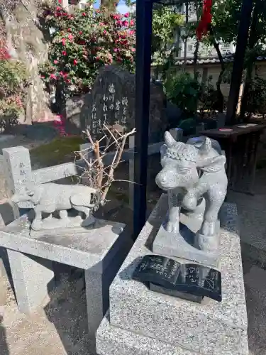 白峯神宮の{uncategorized: "未分類", other: "その他", undefined: "問題あり", building: "その他建物", grave: "お墓", sacred_gate: "鳥居", guardian: "狛犬", statue: "像", buddha: "仏像", history: "歴史", nature: "自然", garden: "庭園", animal: "動物", pagoda: "塔", temizu: "手水舎", mountain_gate: "山門・神門", sanctuary: "本殿・本堂", subordinate: "末社・摂社", art: "芸術", scenery: "景色", jizo: "地蔵", ema: "絵馬", goshuin: "御朱印", omikuji: "おみくじ", items: "授与品その他", amulet: "お守り", goshuincho: "御朱印帳", eats: "食事", festival: "お祭り", votive_dance: "神楽", shichigosan: "七五三参", wedding: "結婚式", experience: "体験その他", initially: "初詣", around: "周辺", anti_infection: "感染症対策"}