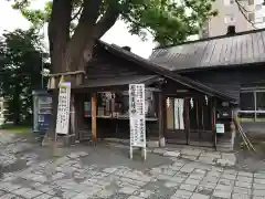 札幌諏訪神社の建物その他