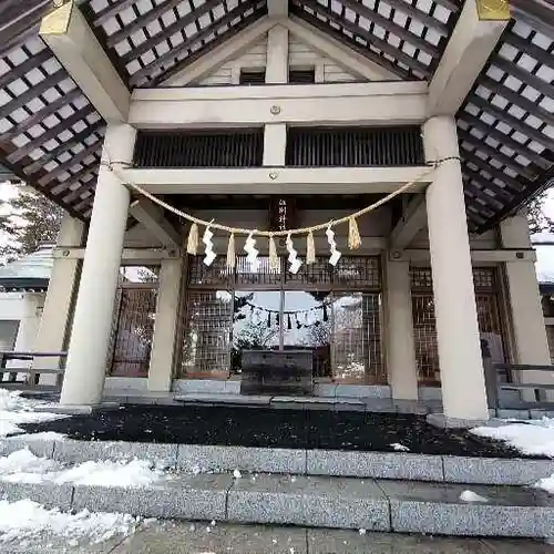 北広島市総鎮守　廣島神社の本殿