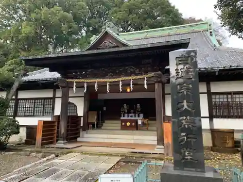 上行寺の本殿