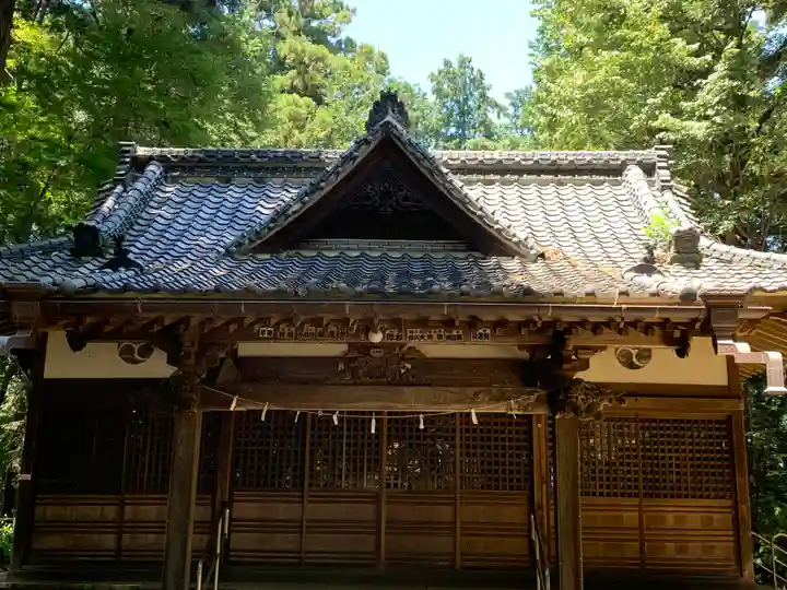 熊野神社の本殿・本堂