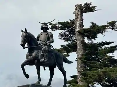 宮城縣護國神社の像