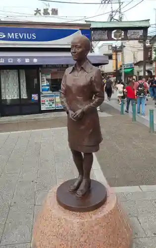 題経寺（柴又帝釈天）の像