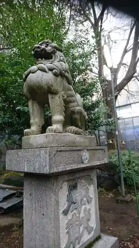 日置神社の狛犬