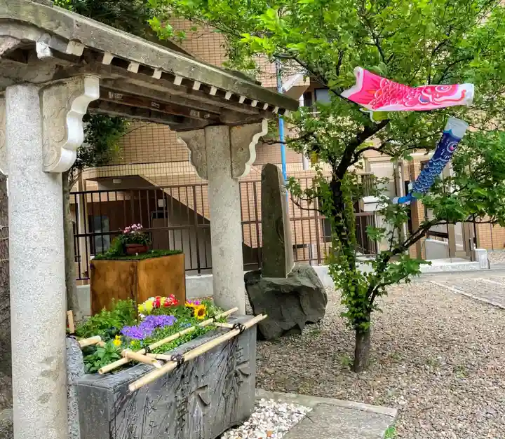 上目黒氷川神社の手水舎