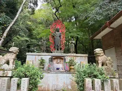 大本山七宝瀧寺(大阪府)