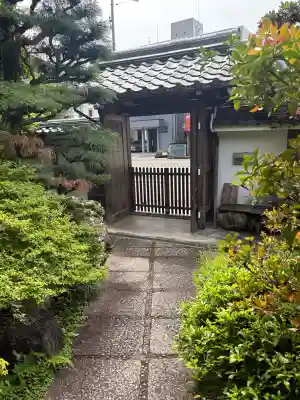 地蔵寺の{uncategorized: "未分類", other: "その他", undefined: "問題あり", building: "その他建物", grave: "お墓", sacred_gate: "鳥居", guardian: "狛犬", statue: "像", buddha: "仏像", history: "歴史", nature: "自然", garden: "庭園", animal: "動物", pagoda: "塔", temizu: "手水舎", mountain_gate: "山門・神門", sanctuary: "本殿・本堂", subordinate: "末社・摂社", art: "芸術", scenery: "景色", jizo: "地蔵", ema: "絵馬", goshuin: "御朱印", omikuji: "おみくじ", items: "授与品その他", amulet: "お守り", goshuincho: "御朱印帳", eats: "食事", festival: "お祭り", votive_dance: "神楽", shichigosan: "七五三参", wedding: "結婚式", experience: "体験その他", initially: "初詣", around: "周辺", anti_infection: "感染症対策"}