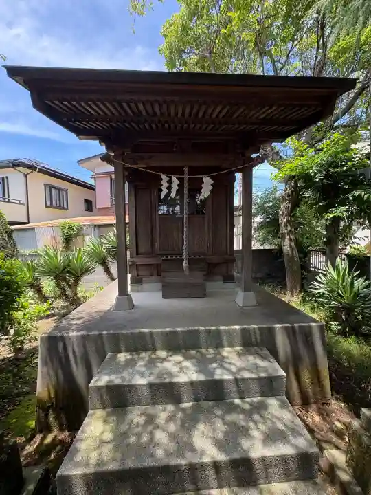 泉水稲荷神社(神奈川県)