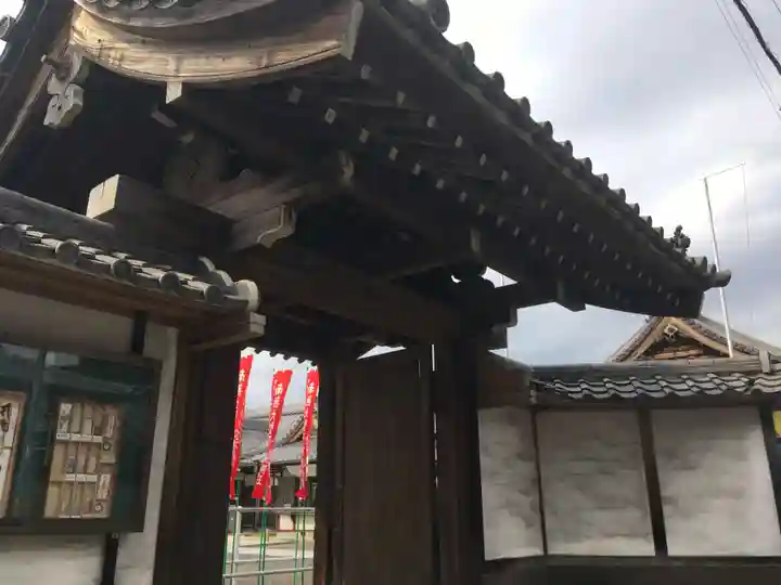 長福寺の山門・神門
