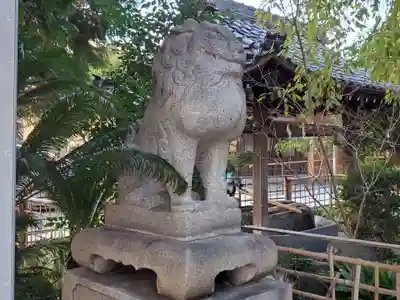 伊奴神社の狛犬