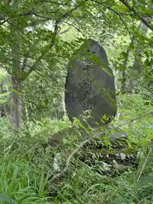 山中諏訪神社(山梨県)