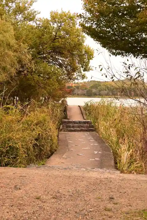 壹美白辨財天社(京都府)