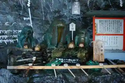二見興玉神社の手水舎