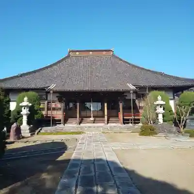 遍照寺の本殿・本堂