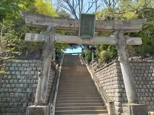 品川神社の鳥居