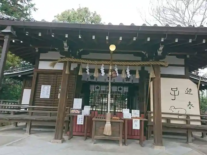 安居神社の本殿・本堂