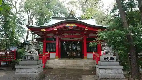 赤堤六所神社の本殿・本堂