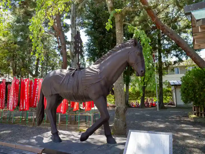 竹駒神社の{uncategorized: "未分類", other: "その他", undefined: "問題あり", building: "その他建物", grave: "お墓", sacred_gate: "鳥居", guardian: "狛犬", statue: "像", buddha: "仏像", history: "歴史", nature: "自然", garden: "庭園", animal: "動物", pagoda: "塔", temizu: "手水舎", mountain_gate: "山門・神門", sanctuary: "本殿・本堂", subordinate: "末社・摂社", art: "芸術", scenery: "景色", jizo: "地蔵", ema: "絵馬", goshuin: "御朱印", omikuji: "おみくじ", items: "授与品その他", amulet: "お守り", goshuincho: "御朱印帳", eats: "食事", festival: "お祭り", votive_dance: "神楽", shichigosan: "七五三参", wedding: "結婚式", experience: "体験その他", initially: "初詣", around: "周辺", anti_infection: "感染症対策"}