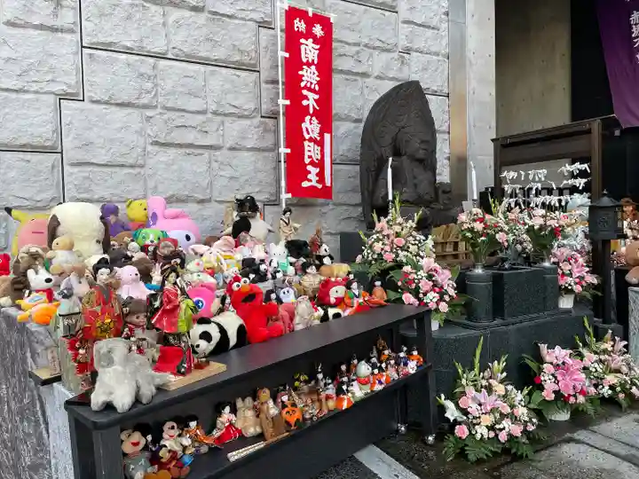 赤坂不動尊威徳寺(東京都)