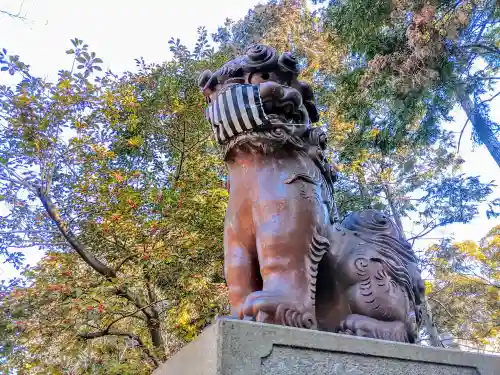 愛知県高浜市春日神社の狛犬