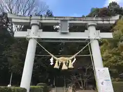 滑川神社 - 仕事と子どもの守り神の鳥居