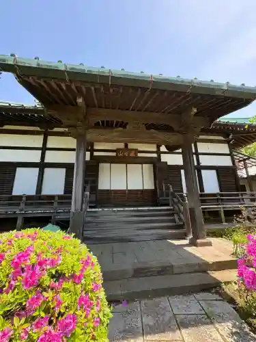 永勝寺の{uncategorized: "未分類", other: "その他", undefined: "問題あり", building: "その他建物", grave: "お墓", sacred_gate: "鳥居", guardian: "狛犬", statue: "像", buddha: "仏像", history: "歴史", nature: "自然", garden: "庭園", animal: "動物", pagoda: "塔", temizu: "手水舎", mountain_gate: "山門・神門", sanctuary: "本殿・本堂", subordinate: "末社・摂社", art: "芸術", scenery: "景色", jizo: "地蔵", ema: "絵馬", goshuin: "御朱印", omikuji: "おみくじ", items: "授与品その他", amulet: "お守り", goshuincho: "御朱印帳", eats: "食事", festival: "お祭り", votive_dance: "神楽", shichigosan: "七五三参", wedding: "結婚式", experience: "体験その他", initially: "初詣", around: "周辺", anti_infection: "感染症対策"}
