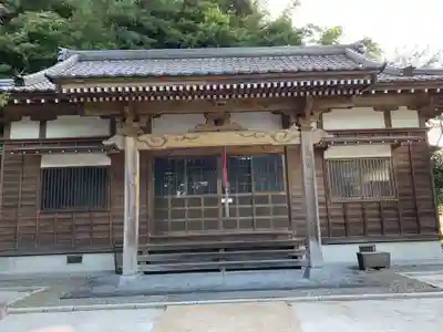 八幡神社の本殿・本堂