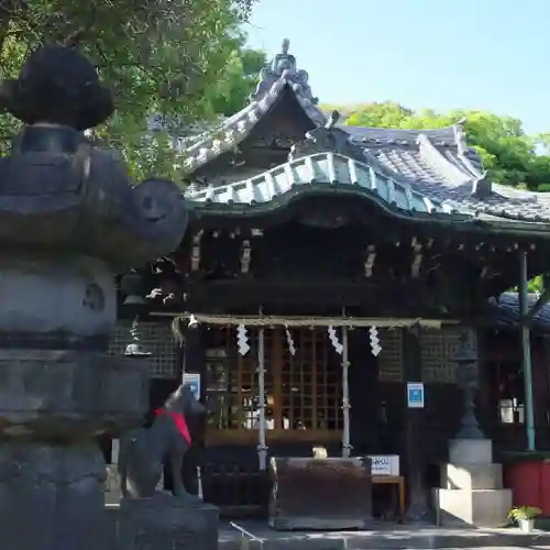 三囲神社の本殿