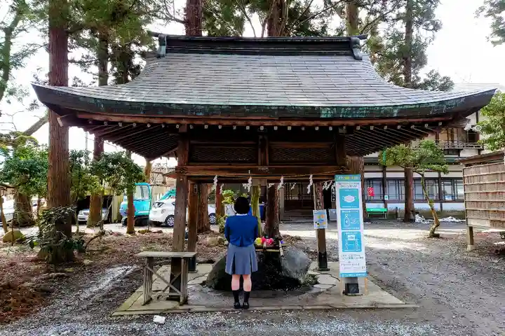 駒形神社の手水舎
