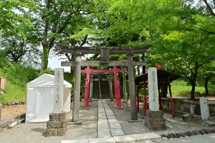 鶴ケ城稲荷神社(福島県)