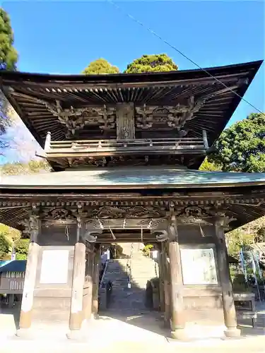 大津山阿蘇神社の山門・神門