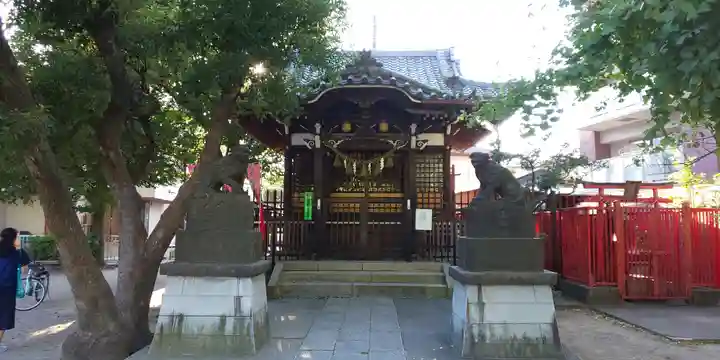 矢口氷川神社の本殿・本堂