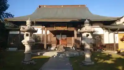 法岩院の本殿・本堂