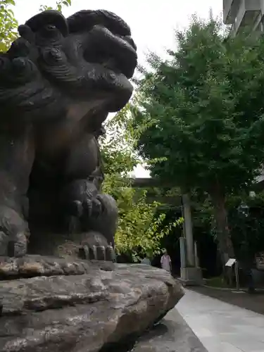 湯島天満宮の狛犬