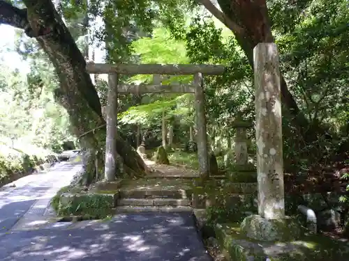 神内神社の鳥居