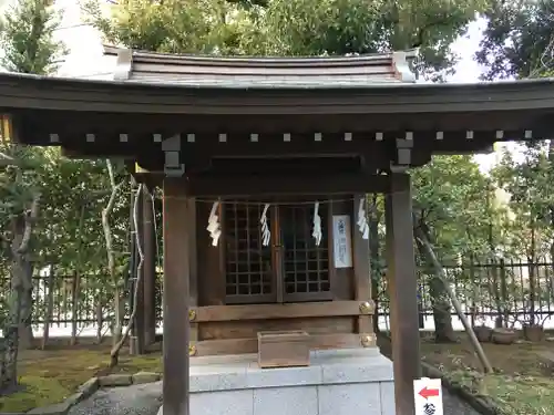 神明社の末社・摂社