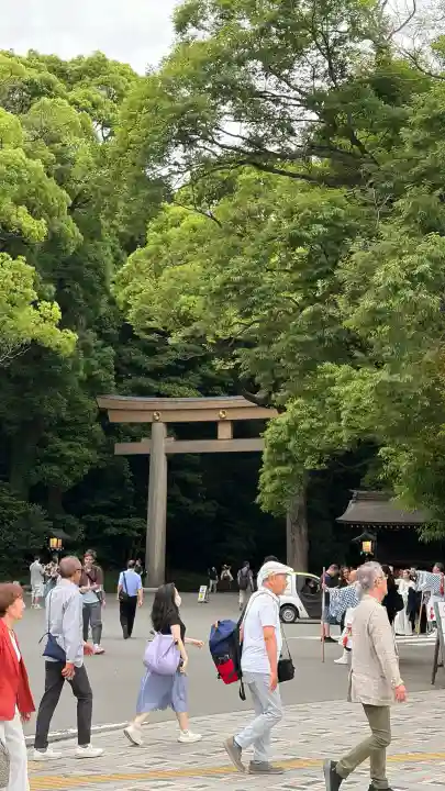 明治神宮の{uncategorized: "未分類", other: "その他", undefined: "問題あり", building: "その他建物", grave: "お墓", sacred_gate: "鳥居", guardian: "狛犬", statue: "像", buddha: "仏像", history: "歴史", nature: "自然", garden: "庭園", animal: "動物", pagoda: "塔", temizu: "手水舎", mountain_gate: "山門・神門", sanctuary: "本殿・本堂", subordinate: "末社・摂社", art: "芸術", scenery: "景色", jizo: "地蔵", ema: "絵馬", goshuin: "御朱印", omikuji: "おみくじ", items: "授与品その他", amulet: "お守り", goshuincho: "御朱印帳", eats: "食事", festival: "お祭り", votive_dance: "神楽", shichigosan: "七五三参", wedding: "結婚式", experience: "体験その他", initially: "初詣", around: "周辺", anti_infection: "感染症対策"}