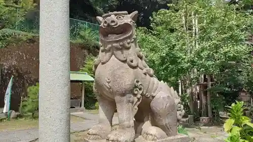 久國神社の狛犬