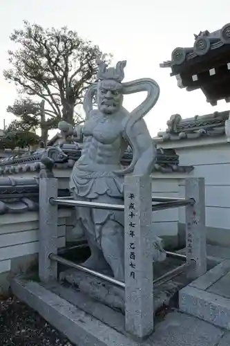 星田寺の像