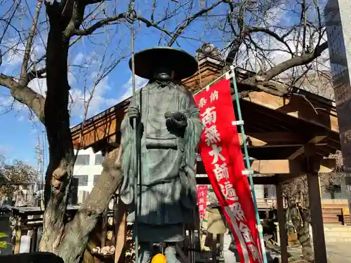 玉田寺の像