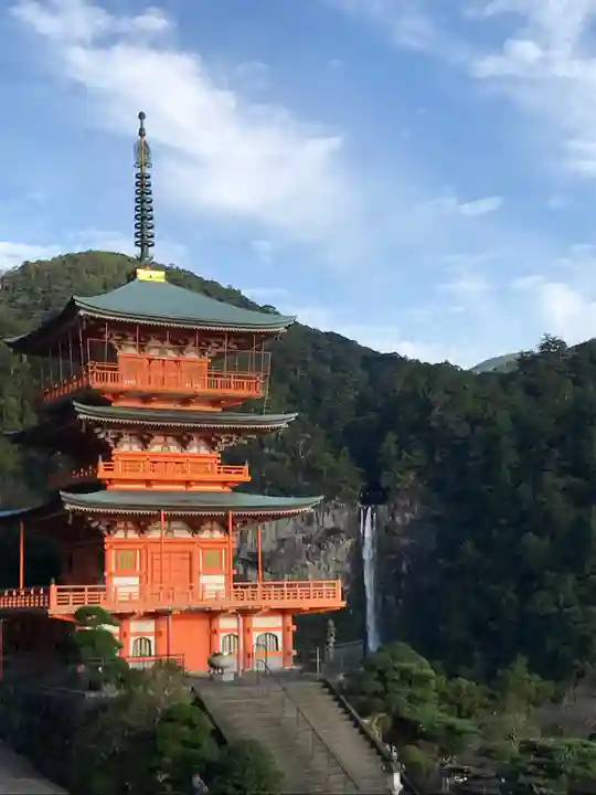 青岸渡寺のその他建物