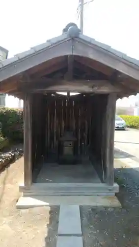 川砂稲荷の本殿・本堂