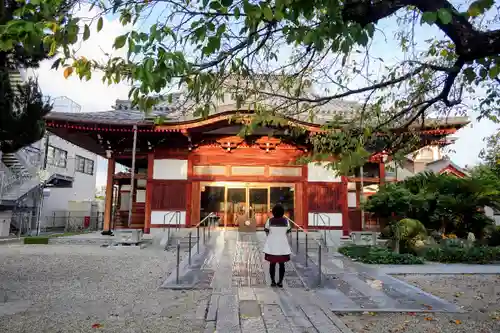 称念寺の本殿・本堂