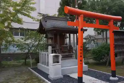 阿羅波比神社の末社・摂社