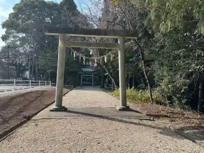 圡生神社の{uncategorized: "未分類", other: "その他", undefined: "問題あり", building: "その他建物", grave: "お墓", sacred_gate: "鳥居", guardian: "狛犬", statue: "像", buddha: "仏像", history: "歴史", nature: "自然", garden: "庭園", animal: "動物", pagoda: "塔", temizu: "手水舎", mountain_gate: "山門・神門", sanctuary: "本殿・本堂", subordinate: "末社・摂社", art: "芸術", scenery: "景色", jizo: "地蔵", ema: "絵馬", goshuin: "御朱印", omikuji: "おみくじ", items: "授与品その他", amulet: "お守り", goshuincho: "御朱印帳", eats: "食事", festival: "お祭り", votive_dance: "神楽", shichigosan: "七五三参", wedding: "結婚式", experience: "体験その他", initially: "初詣", around: "周辺", anti_infection: "感染症対策"}