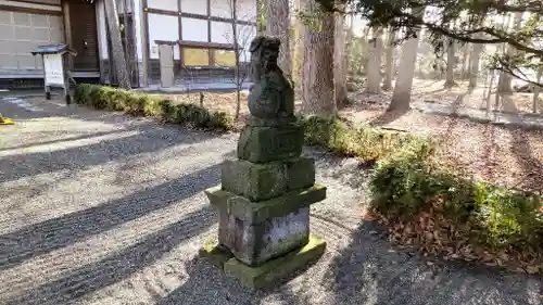 旭川神社の狛犬