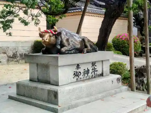 太宰府天満宮の像